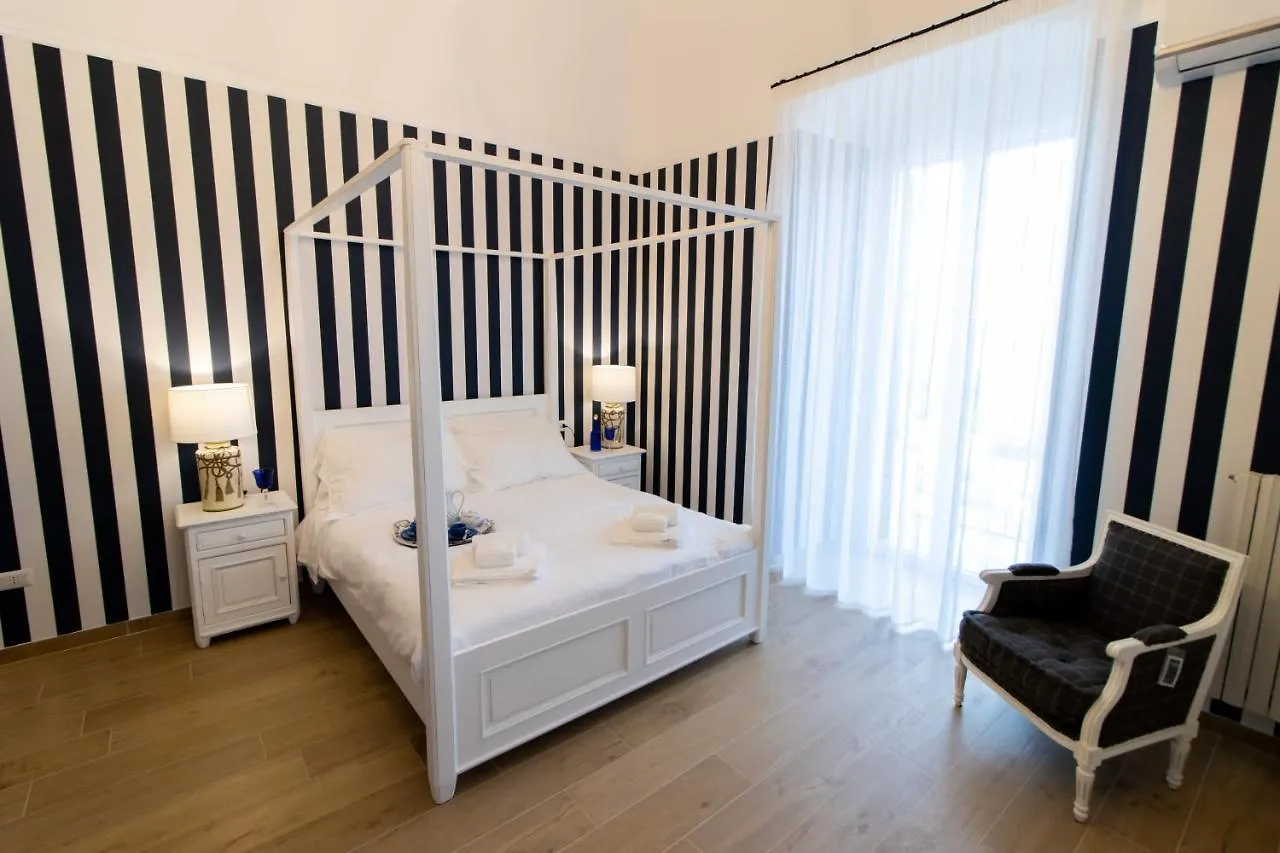 Affittacamere Hotel Le Residenze Del Capitano Bari Italia
