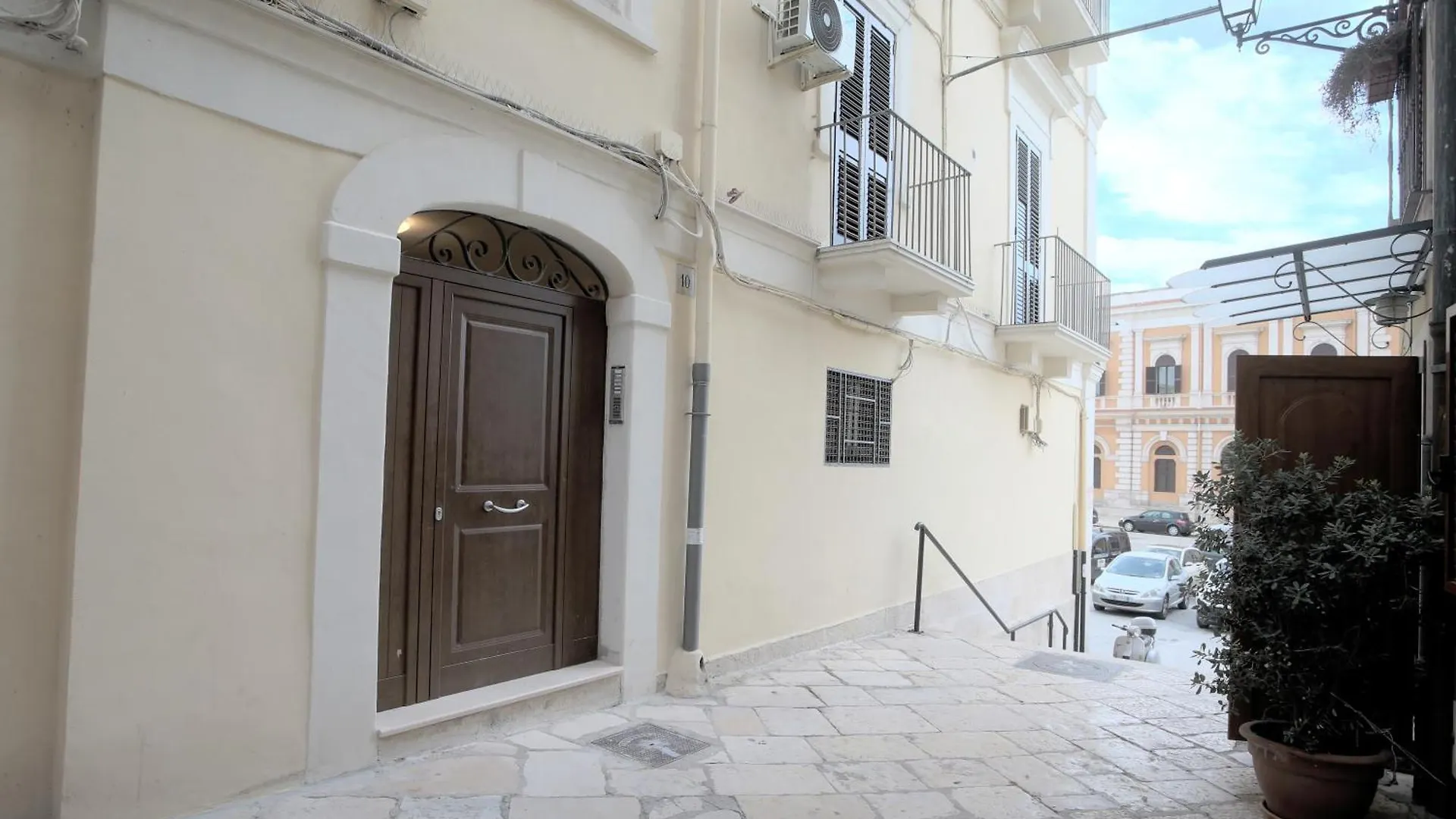 Affittacamere Hotel Le Residenze Del Capitano Bari